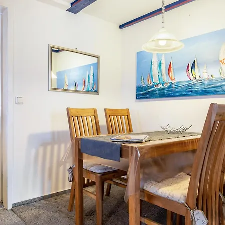 Timmermann 1 Apartment *
