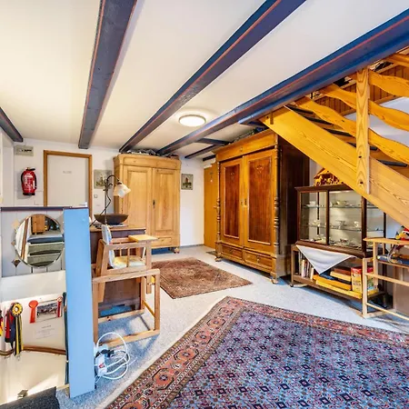 Timmermann 1 Apartment *